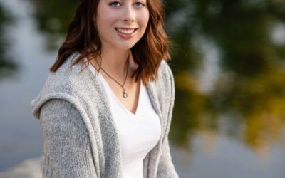 Rebecca’s high school senior portrait session at Writer’s Vista Park & Fly’N B park by Littleton photographer