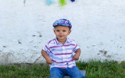 Lochlan’s one year milestone photo session at Fly’N B park in Highlands Ranch by Littleton child and family photographer in Colorado