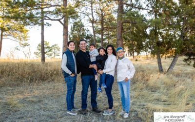 The {P} extended family at the Highlands Ranch Mansion by Littleton photographer