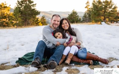 The {M} family of 3 at Mt. Falcon park by Littleton photographer