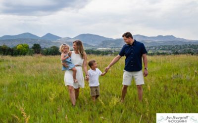 The {R} family of 4 mini photo session at a local park in the Ken Caryl area by Littleton photographer