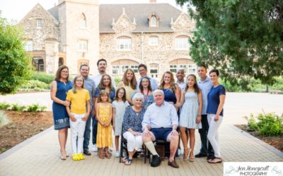 The {V} extended family photo session at the Highlands Ranch Mansion by Littleton photographer