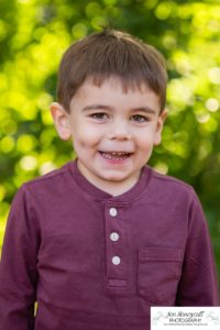 Littleton family photographer at Writer's Vista park in Colorado boy brothers bridge new client fun morning natural light leaves yellow trees