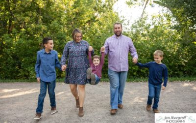 The {N} family of 5 at Writer’s Vista Park by Littleton photographer