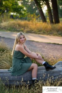 Littleton senior photographer high school Highlands Ranch Class of 2022 Colorado girl South Valley Open Space Park Carson Nature Center red rocks sunset natural light photography portrait photo session