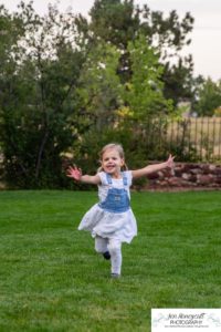 Littleton family photographer Highlands Ranch Colorado little girl mother father daughter aunt fall sunset photography