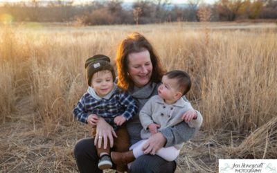 The {T} extended family at 17 Mile House by Littleton photographer