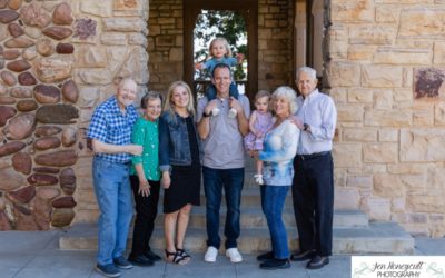 The {D} extended family session at the Highlands Ranch Mansion by Littleton photographer