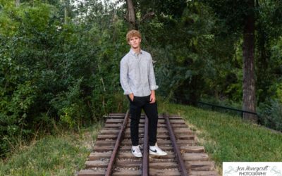 Isaac’s high school senior photos and some family photos of the {P} family in Morrison by Littleton photographer