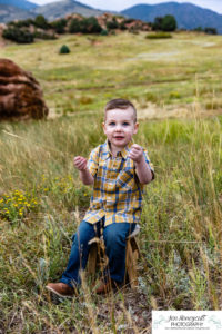 Littleton family photographer extended grandparents grandchildren red rocks Ken Caryl Valley siblings brothers boys photography sunset Colorado foothills