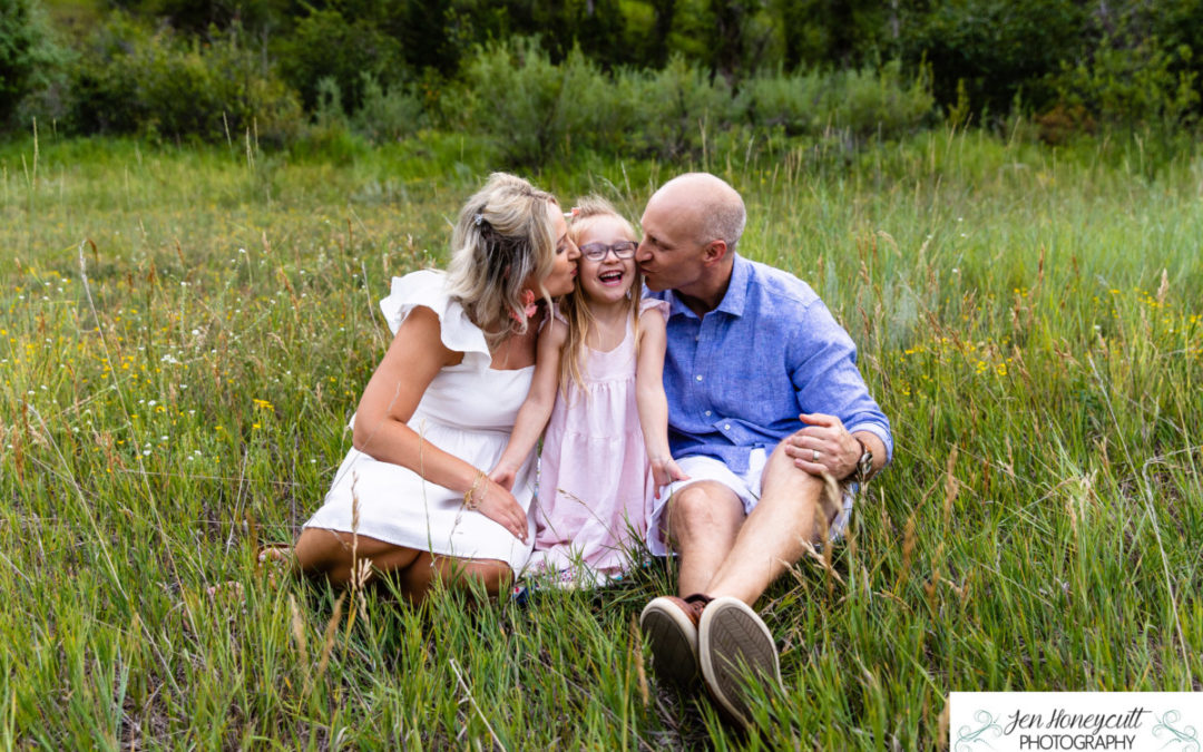 The {S} family photo session at Lair O’ the Bear by Littleton photographer