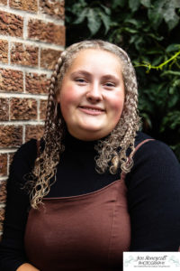 Littleton high school photographer teen Downtown Morrison photography bird parrot bridge urban class of 2023