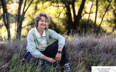 Ellie’s high school senior photo session at the Lakewood Heritage Center by Littleton teen photographer