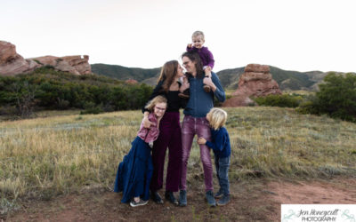 The {O} family of 5 at South Valley Open Space Park by Littleton photographer