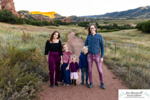 Littleton family photographer South Valley red rocks kids siblings mother father son daughter sunset photography Colorado foothills