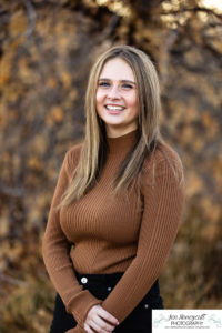 Littleton family photographer Hildebrand Ranch fall teens teenagers kids sunset Colorado photography barn siblings