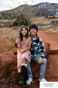 Littleton family photographer Red Rocks Amphitheatre kids teens brothers sister friends grandmother extended sunset photography fall Thanksgiving trip view Arizona foothills Colorado