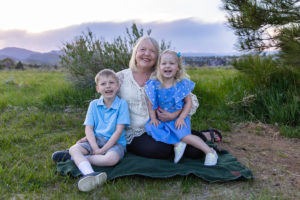 Littleton family photographer mini photo session siblings brother sister Colorado foothills spring Mother's Day