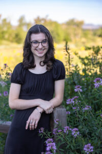 Littleton high school senior photographer Carson Nature Center Colorado Platte river Chatfield Class of 2024 family wildflowers