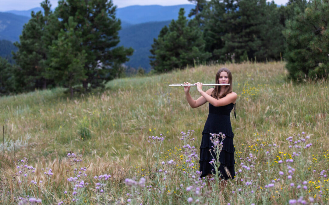 Ella’s high school senior photo session at Mt. Falcon park by Littleton photographer