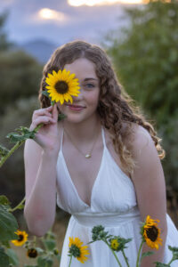 Littleton high school senior photographer Carson Nature Center Colorado Front Range Christian friend church teenager girl photography sunflower