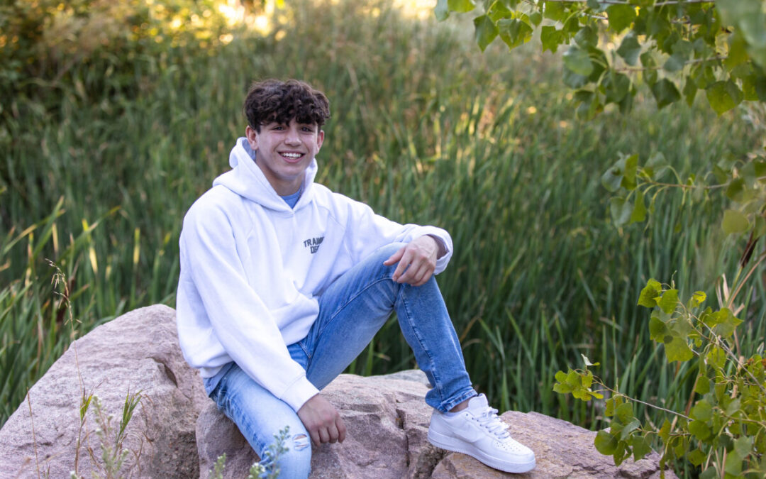 Kaden’s high school senior session at Fly’N B park