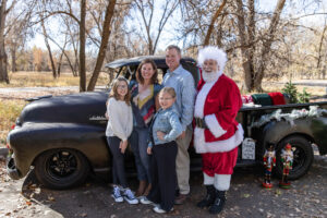 Littleton family photographer mini holiday photo session Santa Claus vintage truck Christmas Chatfield State park Colorado photography