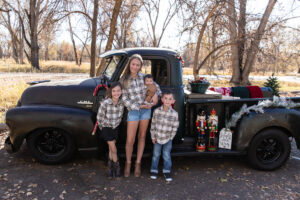Littleton family photographer mini holiday photo session Santa Claus vintage truck Christmas Chatfield State park Colorado photography