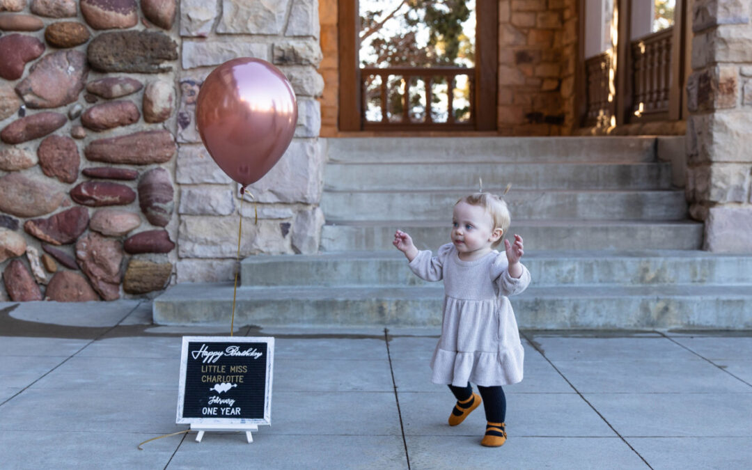 Charlotte is ONE! A family & milestone photo session