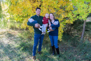 Littleton family photographer Fly'N B park Highlands Ranch Colorado fall leaves photography twins brothers sisters cousins baby babies