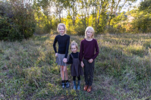 Littleton family photographer Lair O' the Bear fall leaves Colorado sunset photography kids siblings brother sisters mother father son daughters