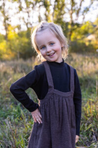 Littleton family photographer Lair O' the Bear fall leaves Colorado sunset photography kids siblings brother sisters mother father son daughters