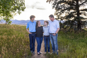 Littleton family photographer Fly'N B park Colorado Highlands Ranch photography sunset brothers mother father sons boys high school senior teenagers