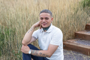 Littleton high school senior photographer Colorado Arapahoe photography sunset red rocks teen teenager family brother siblings red rocks