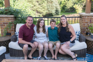 Littleton high school senior photographer Heritage class of 2026 dance dancer ballet pointe shoes family photography house home brother sister siblings Colorado