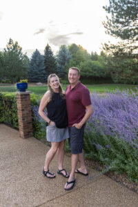 Littleton high school senior photographer Heritage class of 2026 dance dancer ballet pointe shoes family photography house home brother sister siblings Colorado