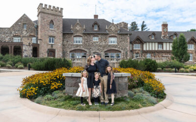 The {T} family of 5 photo session at the Highlands Ranch Mansion