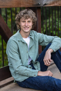 Littleton high school senior photographer Morrison Colorado Red Rocks photography class of 2026 golf golfer Mountain Vista Highlands Ranch