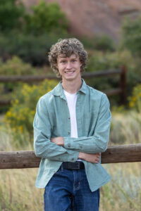Littleton high school senior photographer Morrison Colorado Red Rocks photography class of 2026 golf golfer Mountain Vista Highlands Ranch