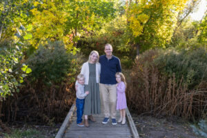 Littleton family photographer dog twins Fly'N B Park in Highlands Ranch Colorado photography fall leaves siblings brother sister beagle