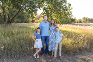 Littleton family photographer Stone House in Lakewood Colorado kids mother father photography brother sister fall sunset golden hour leaves
