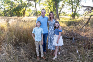 Littleton family photographer Stone House in Lakewood Colorado kids mother father photography brother sister fall sunset golden hour leaves