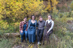 Littleton family and high school senior photographer Lair o' the Bear Colorado photography fall color teenager teen friends kids mother father children siblings