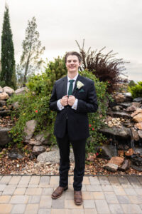 Littleton wedding photographer Colorado Ashley Ridge Wedgewood ceremony photography fall bride groom party reception cake bridal bridesmaids groomsmen bouquet rain outdoor portrait