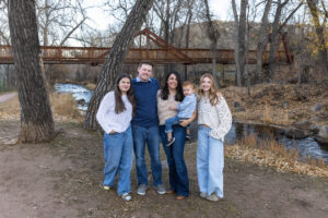 Littleton family photographer mini session at Morrison Park Colorado bridge river kids parents brother sisters sunset photography