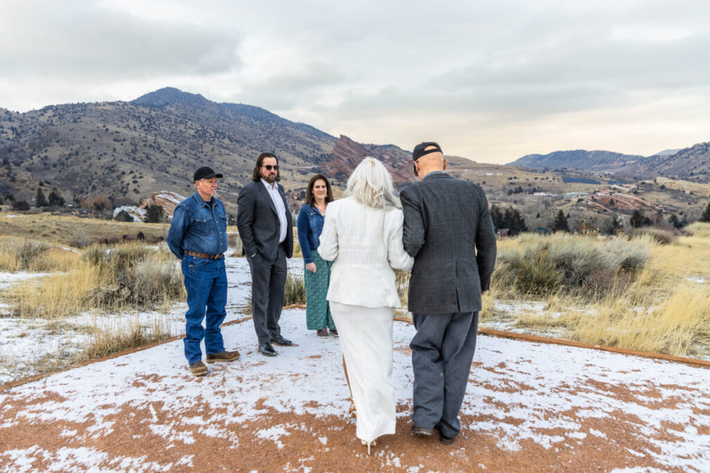 Colorado wedding elopement in winter