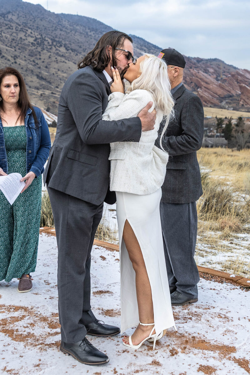 first kiss for bride and groom
