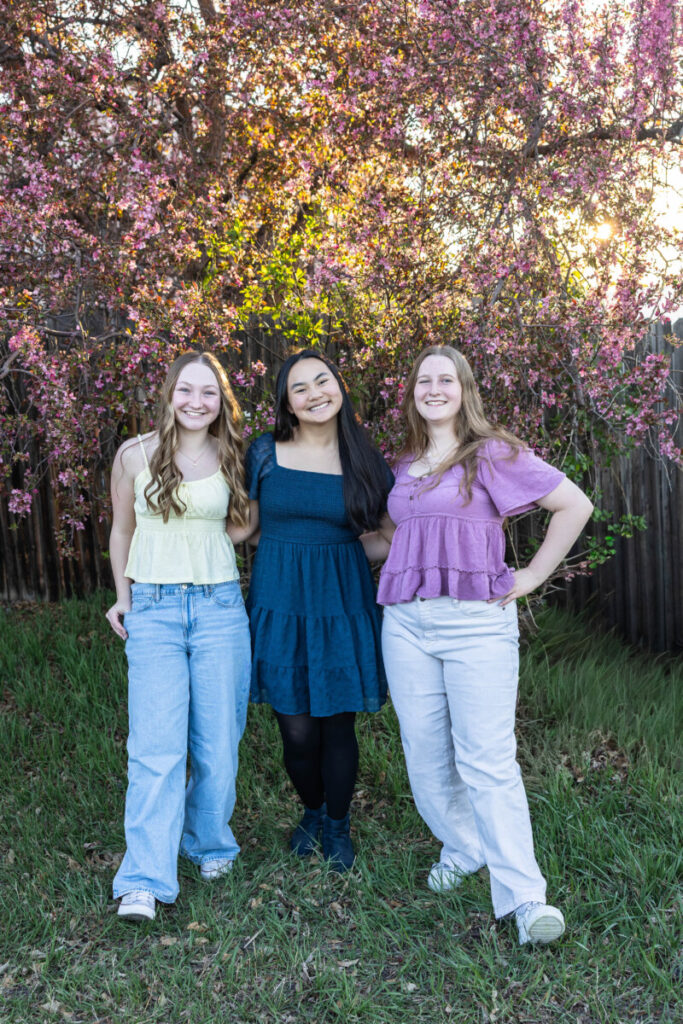 Littleton photographer in the spring blooms