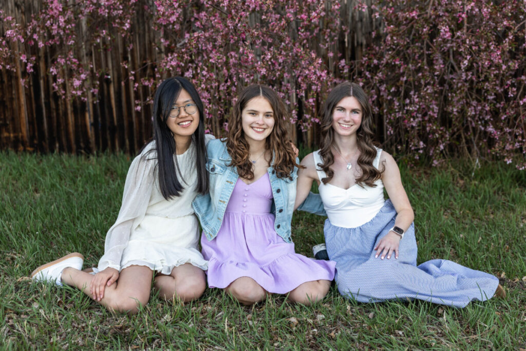 Littleton teen photography photo session in the spring blooms