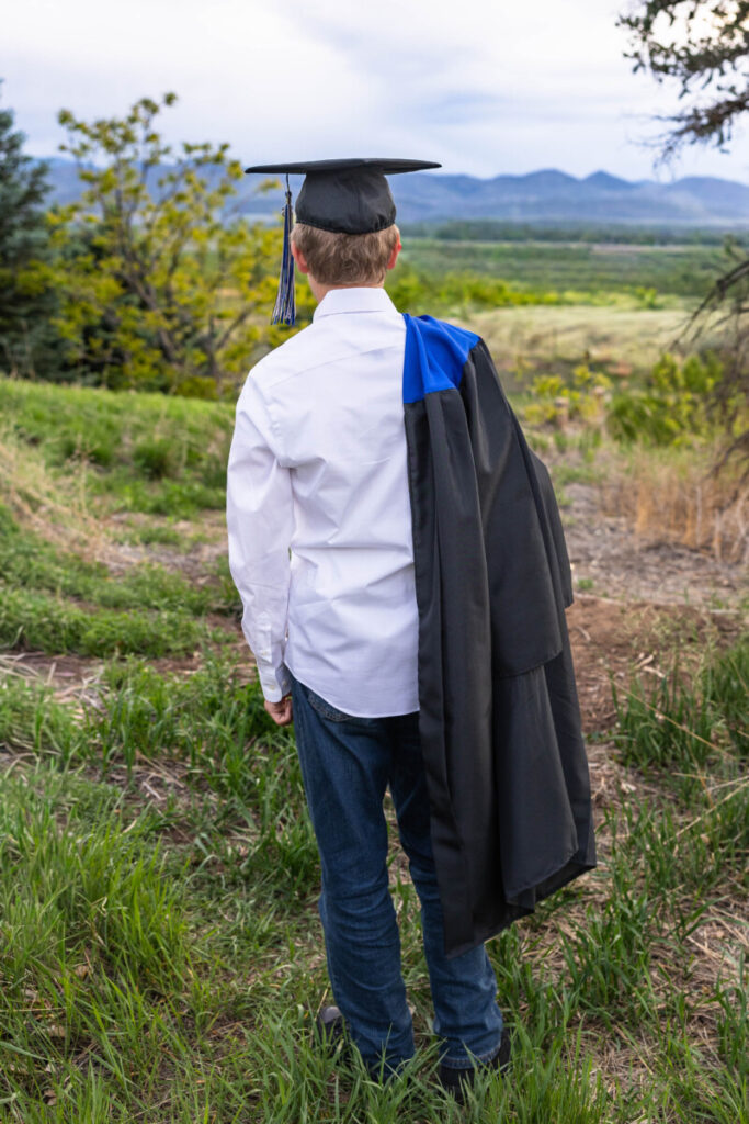 Colorado high school senior photographer in Highlands Ranch